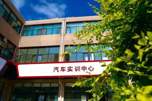 银川万通学校2025年春季招生简章！（学历制专业）